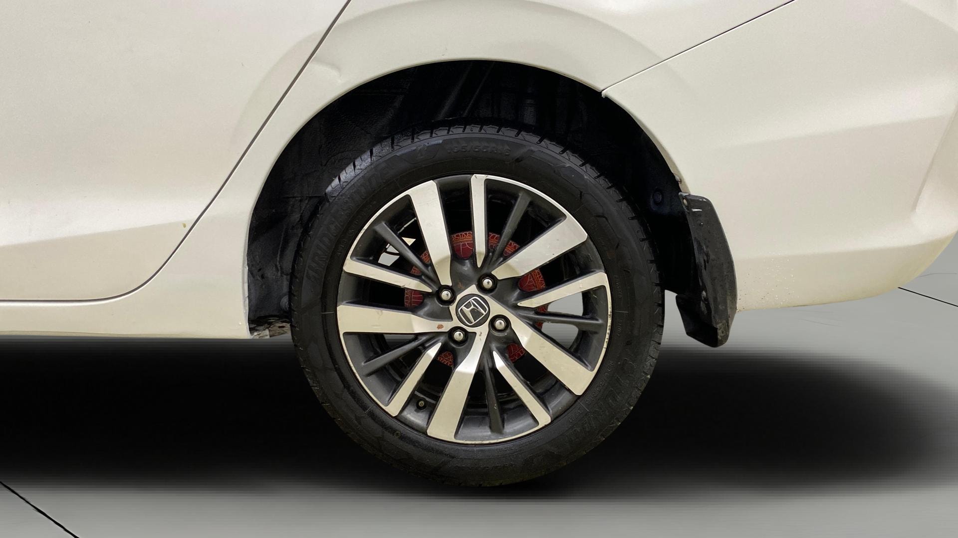 View 2021 Honda City ZX MT Diesel Anniversary Edition Image 8 Used 2021 Honda City ZX MT Diesel Anniversary Edition Image 8