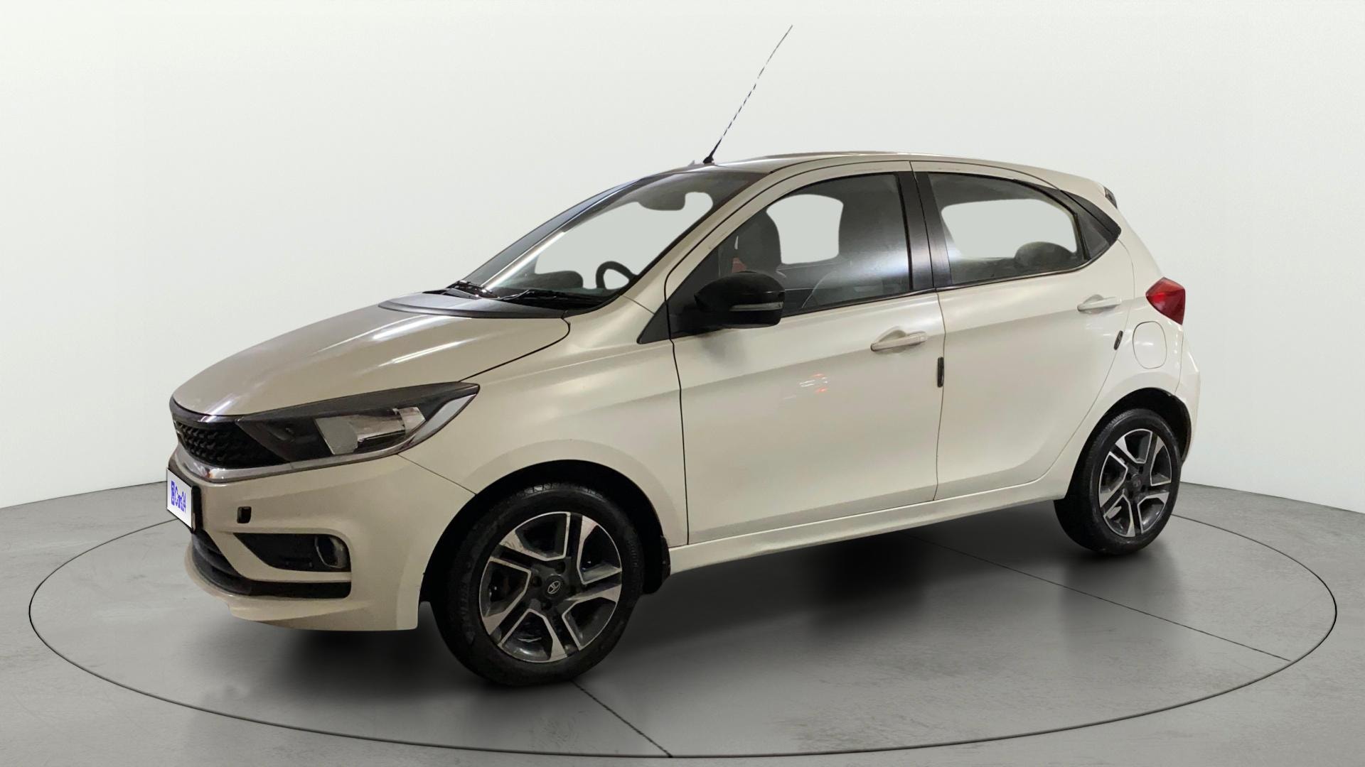 Used 2021 Tata Tiago Used 2021 Tata Tiago