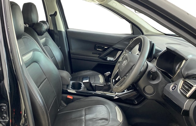 View Tata Harrier Image 27 Used Tata Harrier Image 27
