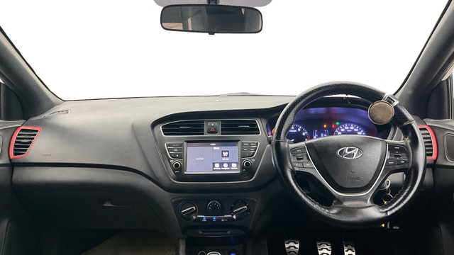 View Hyundai i20 Active Image 15 Used Hyundai i20 Active Image 15