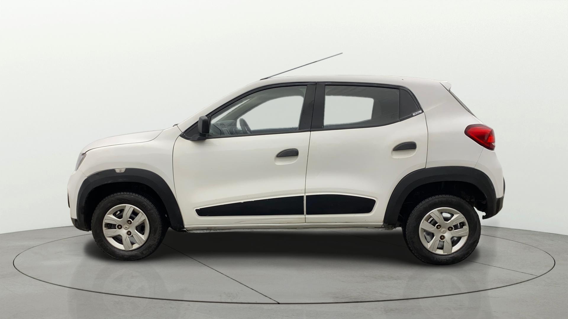 View 2015 Renault Kwid RXL Image 5 Used 2015 Renault Kwid RXL Image 5