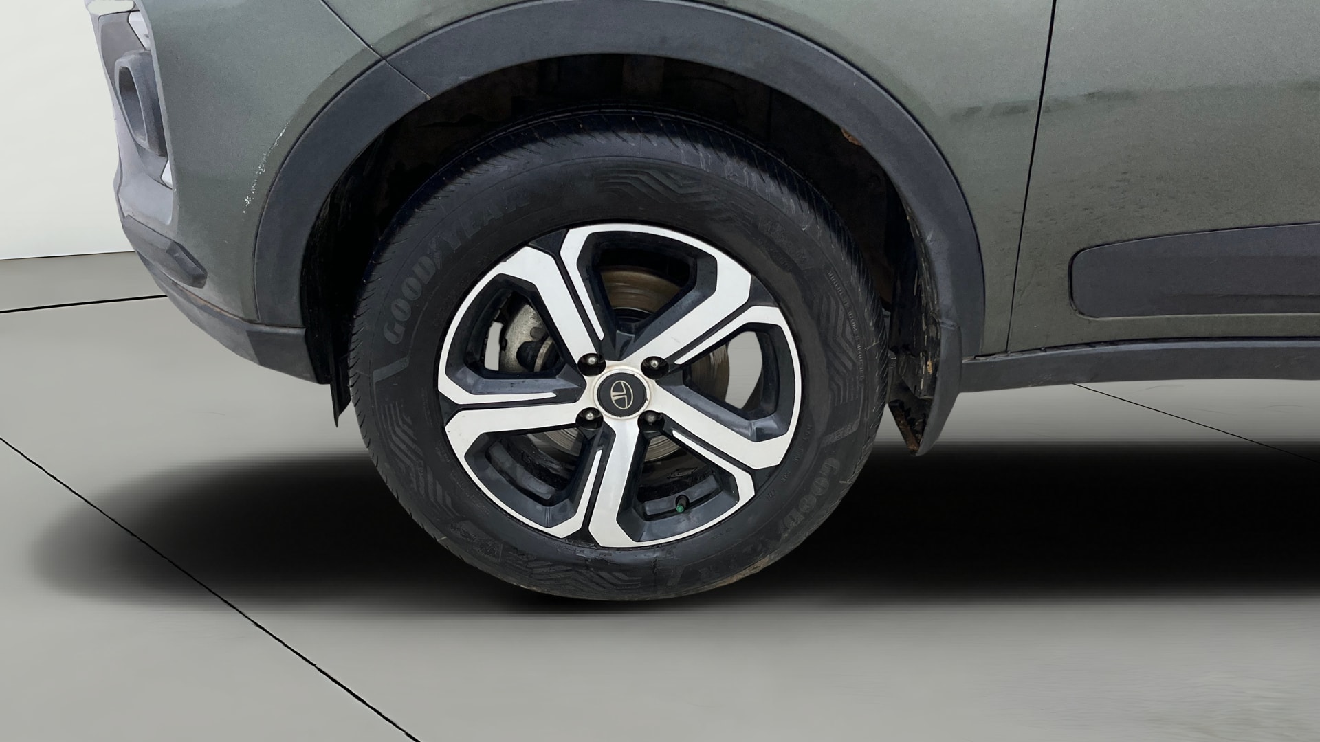 View 2022 Tata Nexon Revotron XE Image 36 Used 2022 Tata Nexon Revotron XE Image 36