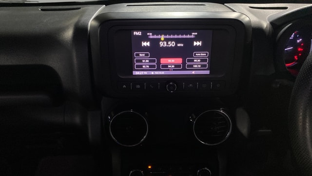 View Mahindra Thar Image 17 Used Mahindra Thar Image 17