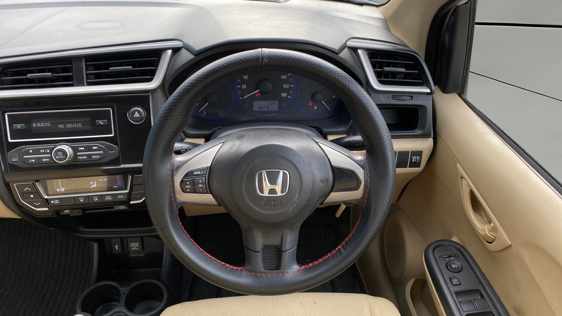 View 2017 Honda Amaze E MT Petrol BS IV Image 20 Used 2017 Honda Amaze E MT Petrol BS IV Image 20