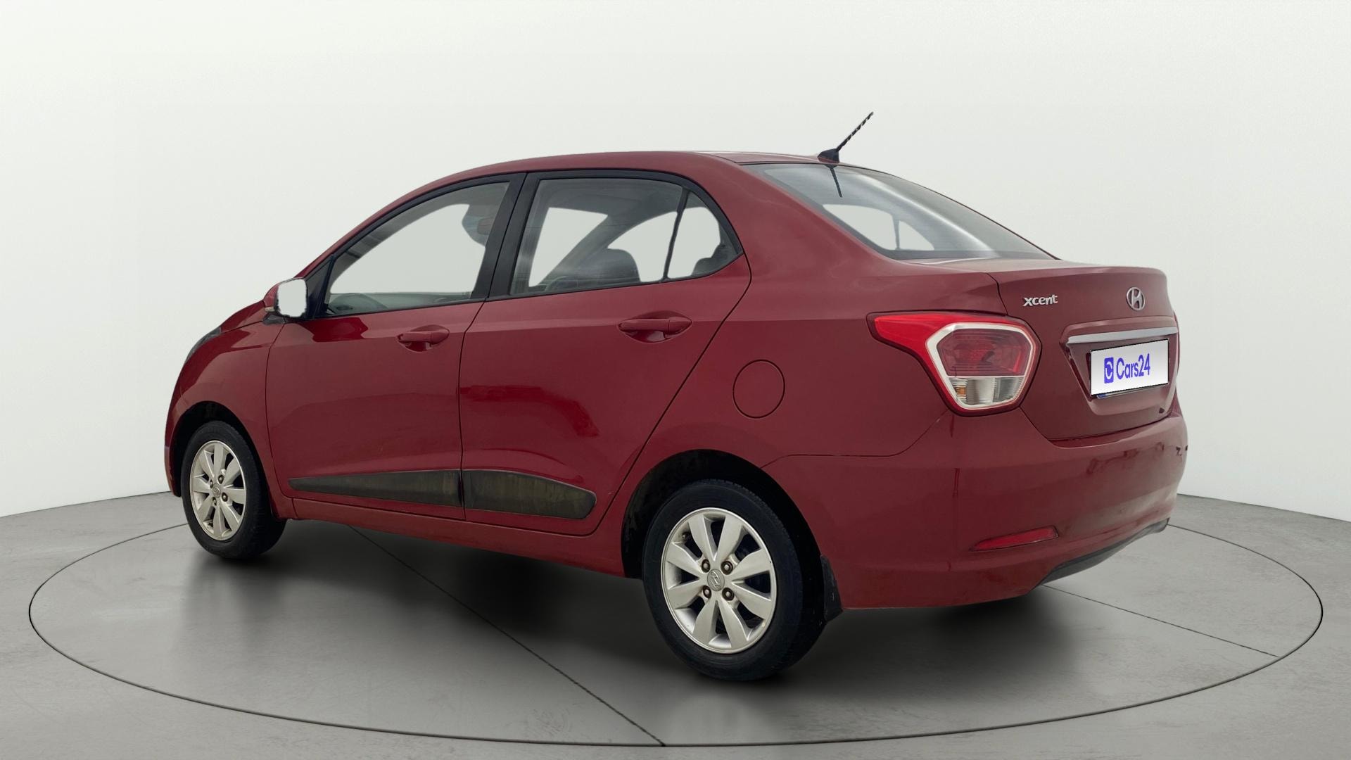 View 2015 Hyundai Xcent E Petrol Image 2 Used 2015 Hyundai Xcent E Petrol Image 2