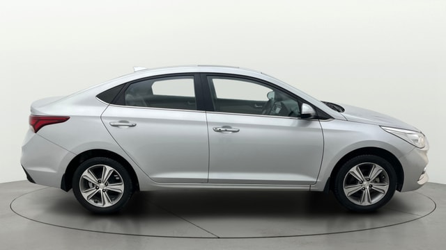 View Hyundai Verna Image 9 Used Hyundai Verna Image 9