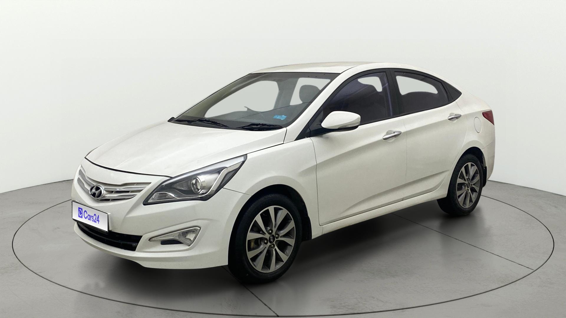 View 2016 Hyundai Verna 1.6 VTVT SX Image 35 Used 2016 Hyundai Verna 1.6 VTVT SX Image 35
