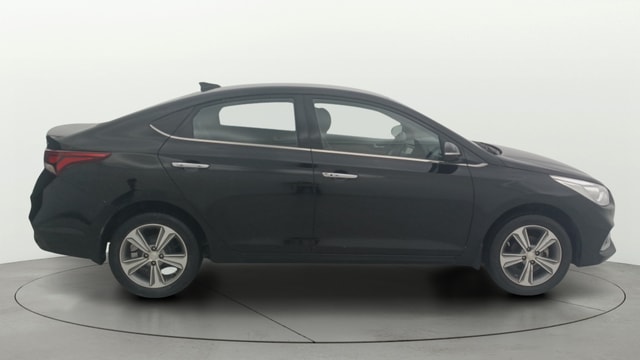 View Hyundai Verna Image 27 Used Hyundai Verna Image 27