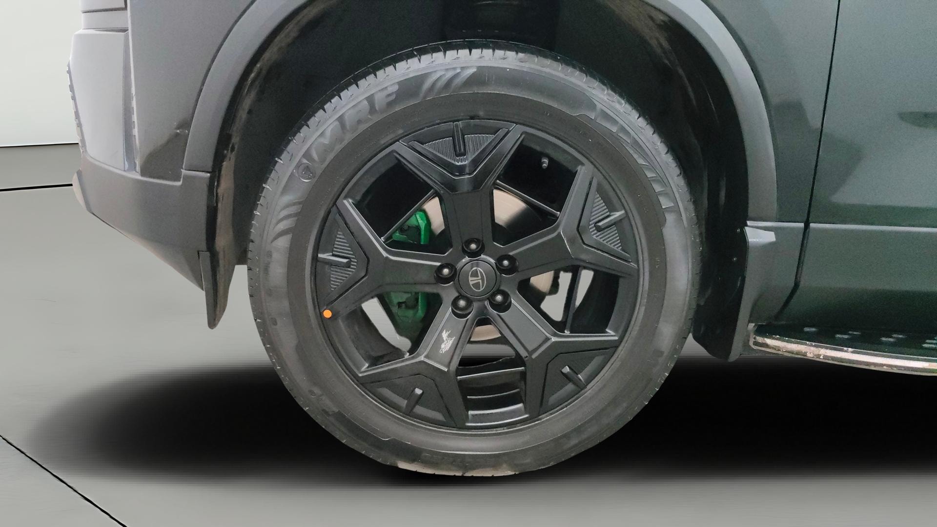 View 2024 Tata Harrier XE Image 30 Used 2024 Tata Harrier XE Image 30
