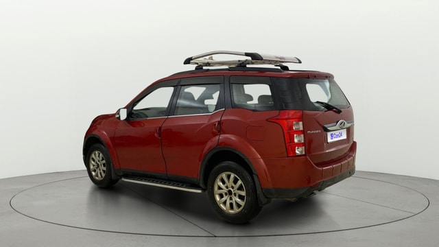 View Mahindra XUV500 Image 2 Used Mahindra XUV500 Image 2