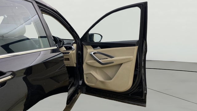 View MG Hector Image 48 Used MG Hector Image 48