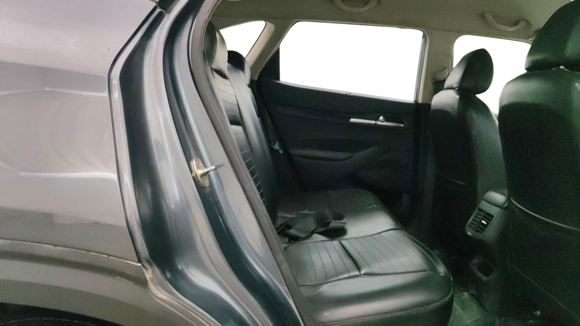 View 2022 Kia Seltos Smartstream G1.5 6MT HTK Plus Image 30 Used 2022 Kia Seltos Smartstream G1.5 6MT HTK Plus Image 30