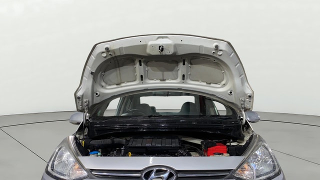 View Hyundai Xcent Image 32 Used Hyundai Xcent Image 32
