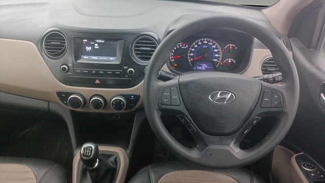 View Hyundai Grand i10 Image 12 Used Hyundai Grand i10 Image 12