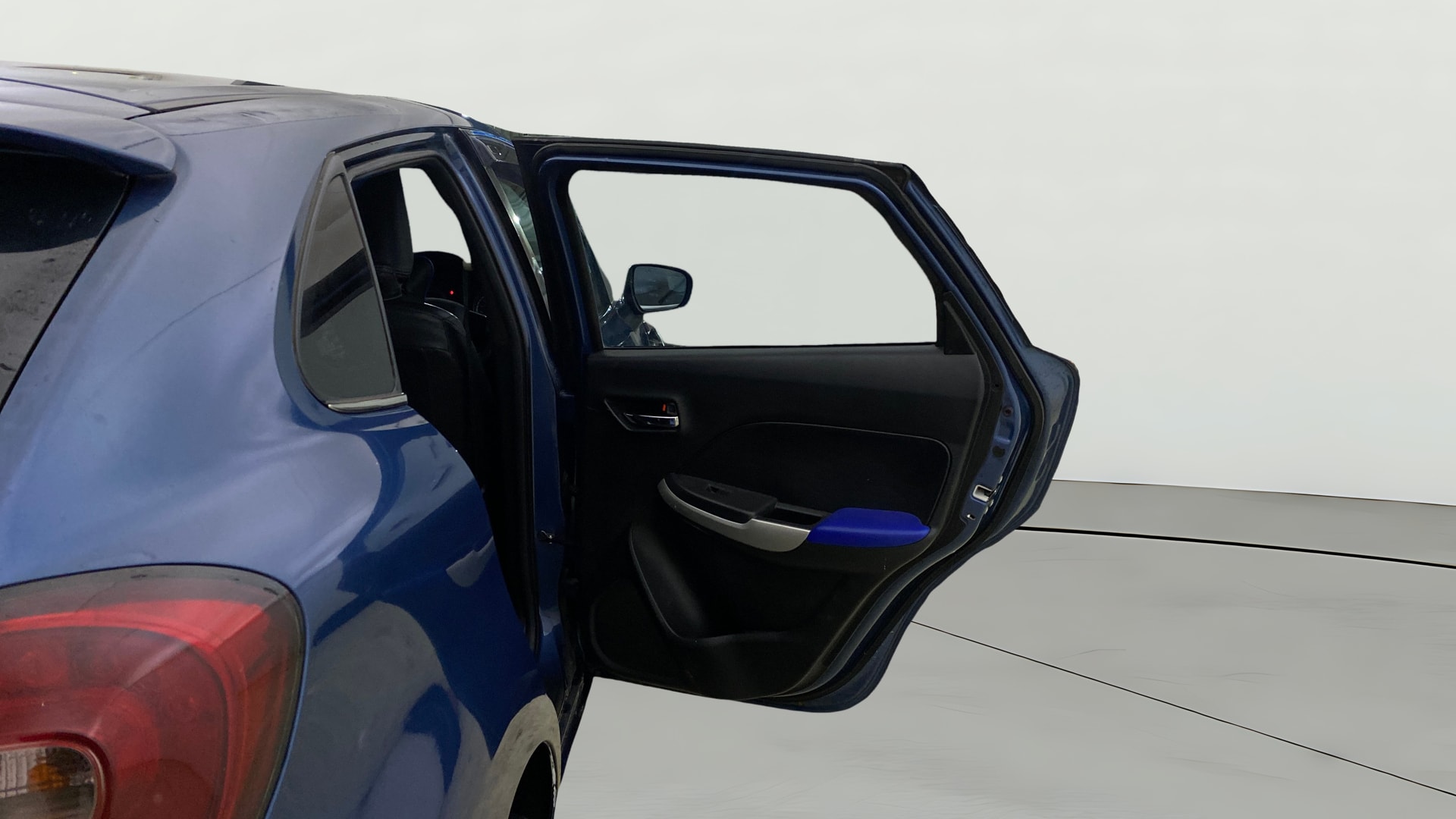 View 2018 Maruti Suzuki 1000 Base Variant Image 7 Used 2018 Maruti Suzuki 1000 Base Variant Image 7