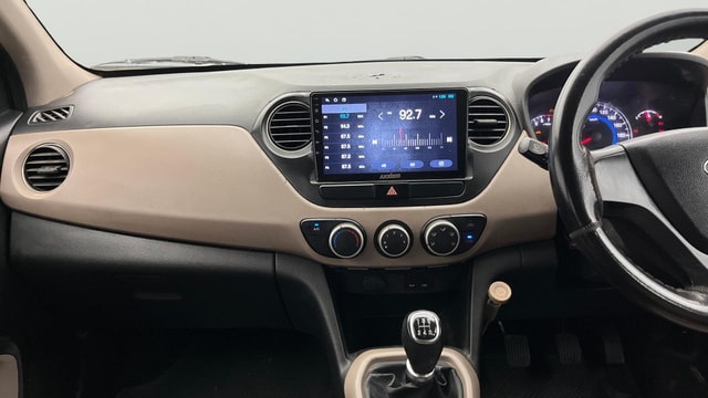 View Hyundai Grand i10 Image 31 Used Hyundai Grand i10 Image 31