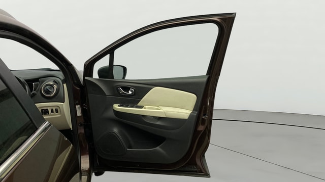 View Renault Captur Image 47 Used Renault Captur Image 47