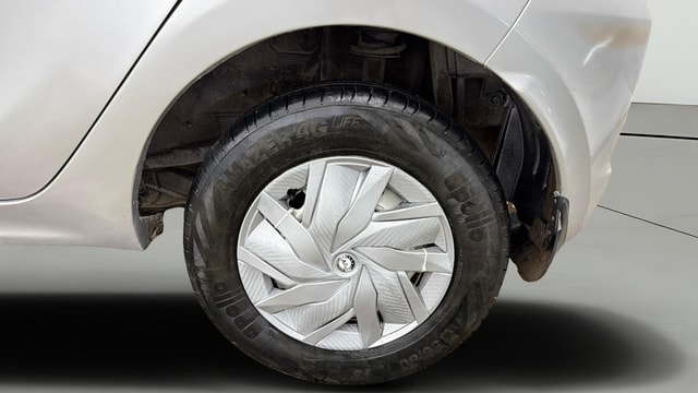View Tata Tiago Image 11 Used Tata Tiago Image 11
