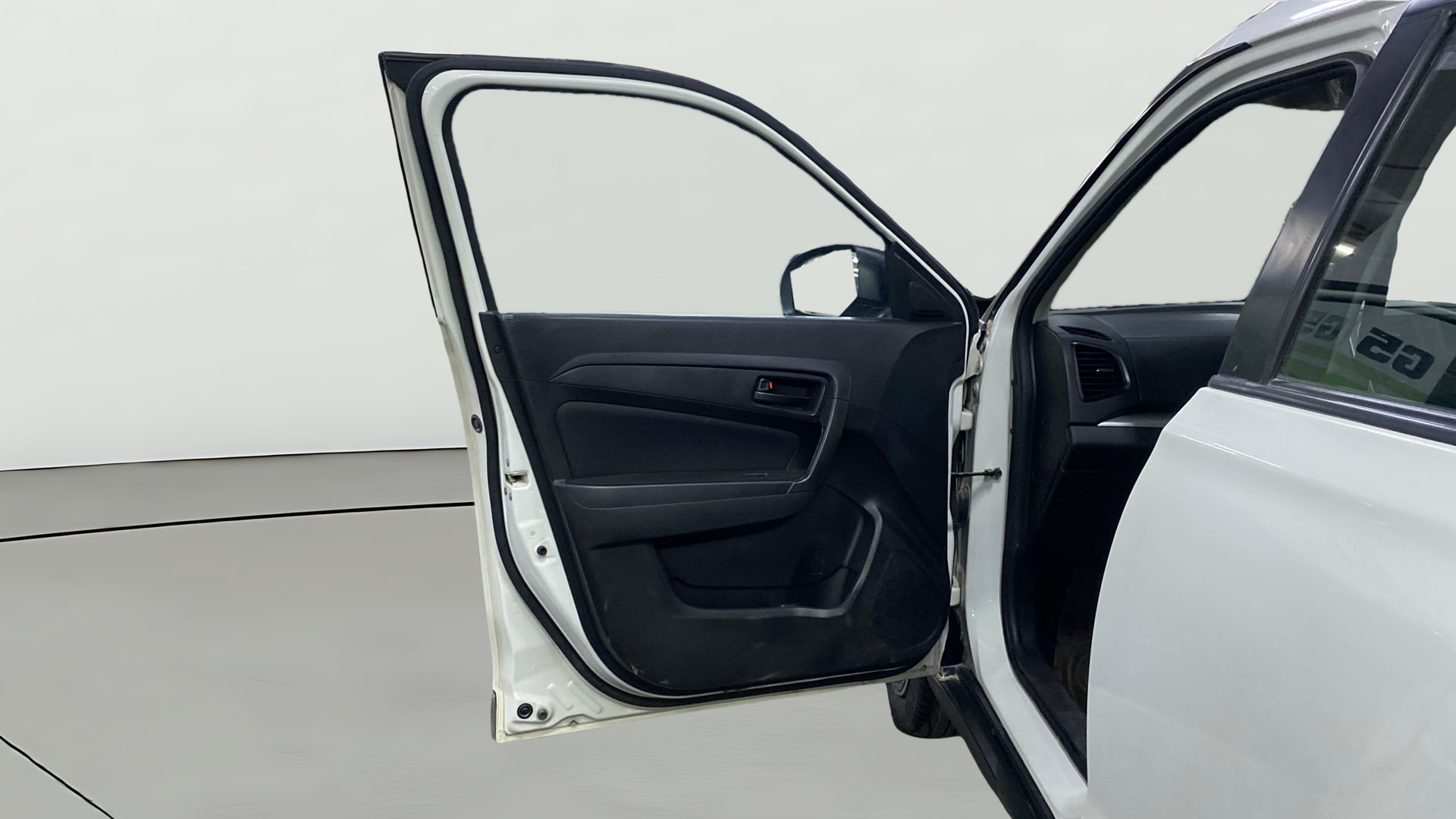 View 2020 Maruti Suzuki 1000 Base Variant Image 37 Used 2020 Maruti Suzuki 1000 Base Variant Image 37