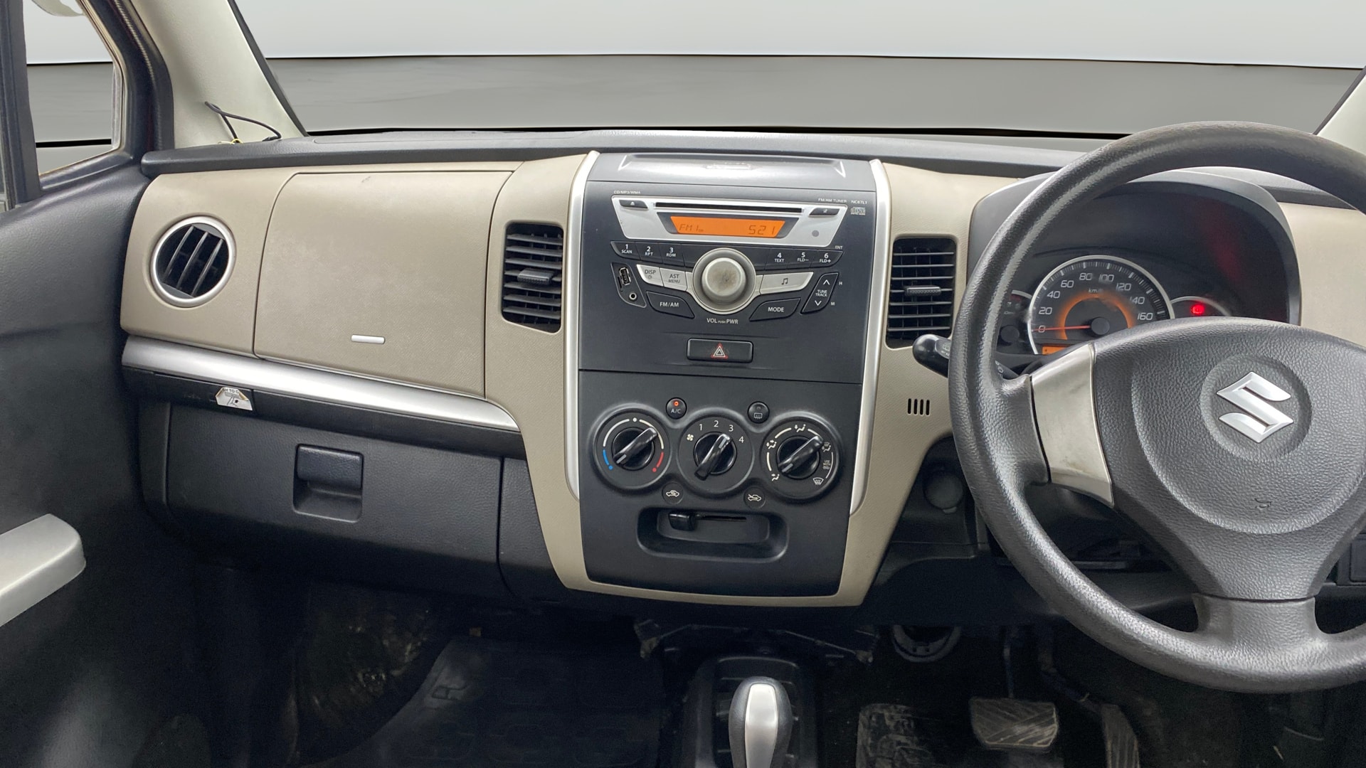 View 2015 Maruti Suzuki 1000 Base Variant Image 17 Used 2015 Maruti Suzuki 1000 Base Variant Image 17