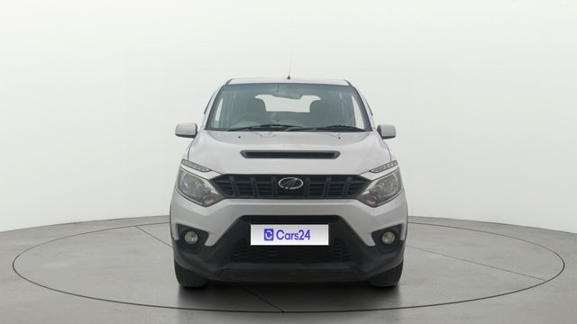 View Mahindra NuvoSport Image 1 Used Mahindra NuvoSport Image 1