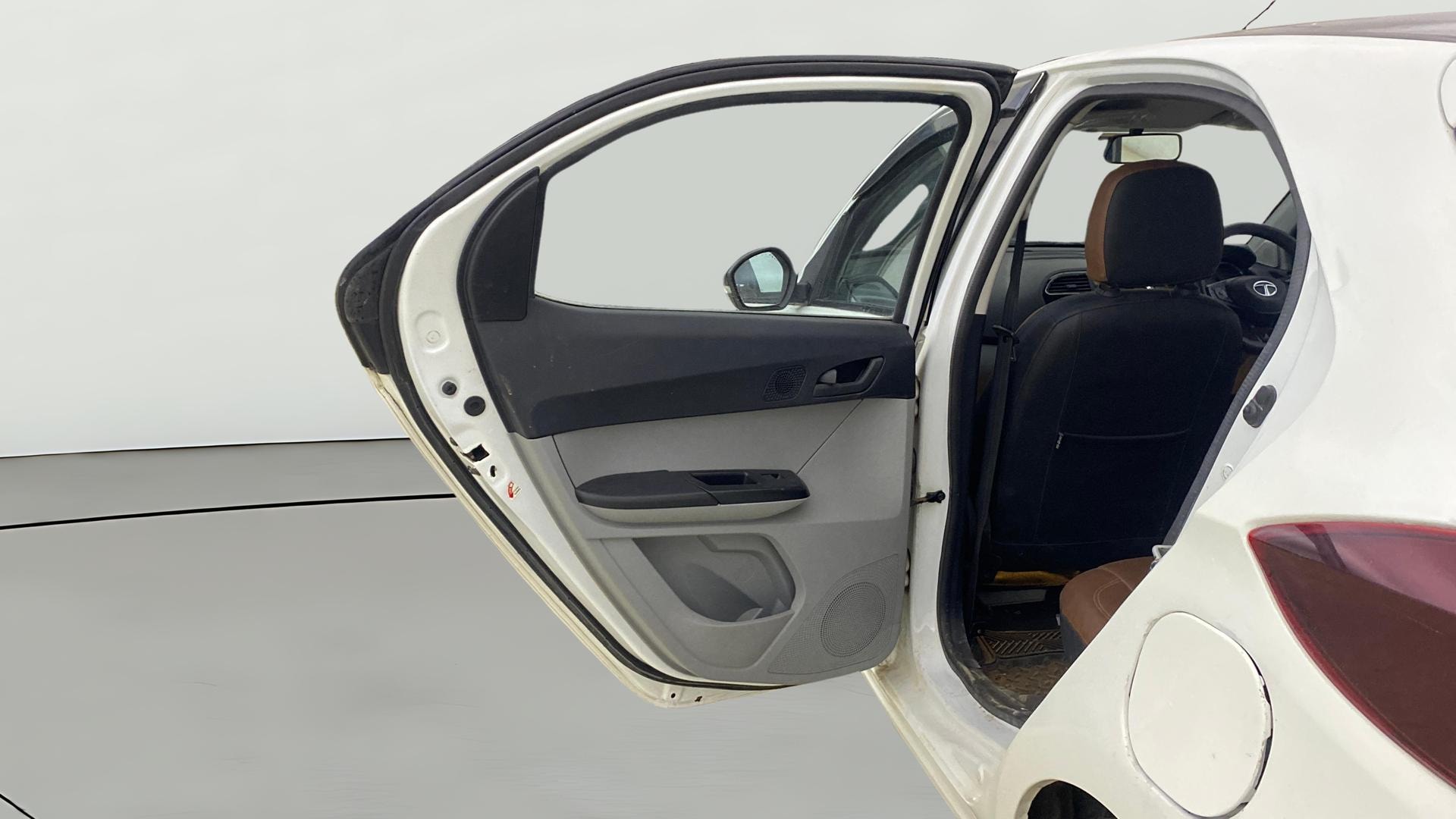 Used 2022 Tata Tiago Used 2022 Tata Tiago