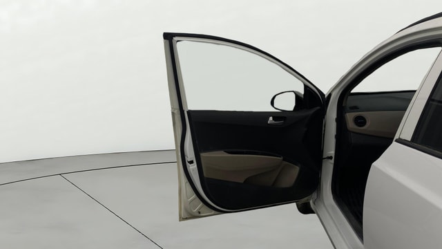 View Hyundai Grand i10 Image 31 Used Hyundai Grand i10 Image 31