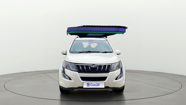 View Mahindra XUV500 Image 1 Used Mahindra XUV500 Image 1