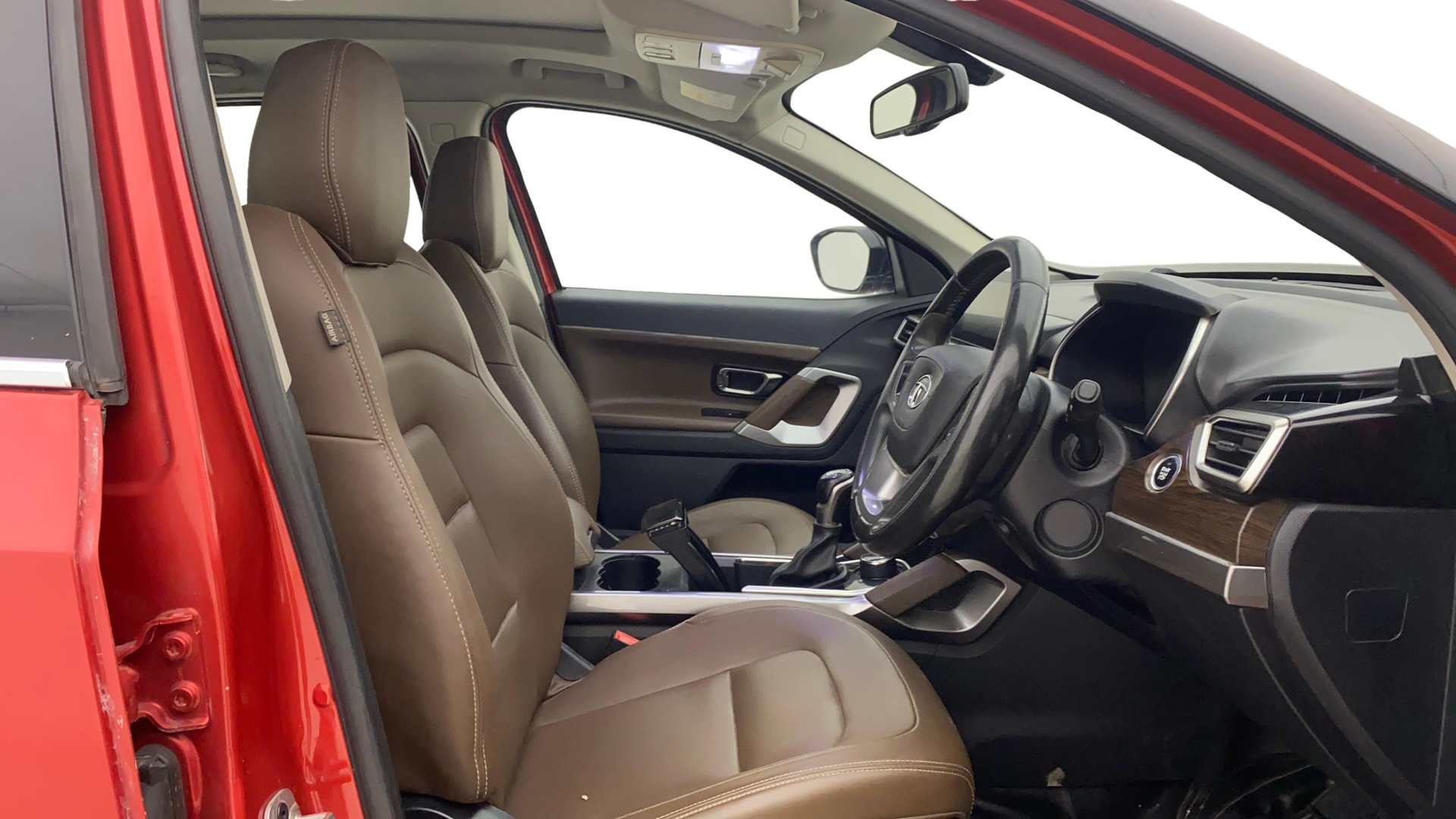 View 2022 Tata Harrier XE Image 18 Used 2022 Tata Harrier XE Image 18