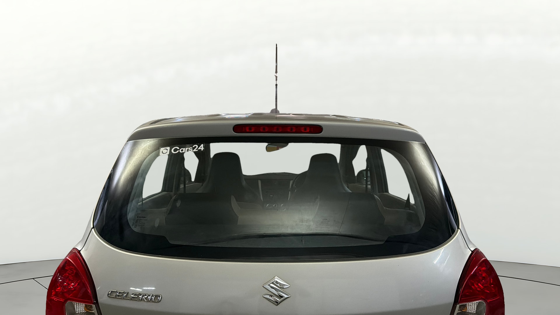 View 2020 Maruti Suzuki 1000 Base Variant Image 4 Used 2020 Maruti Suzuki 1000 Base Variant Image 4