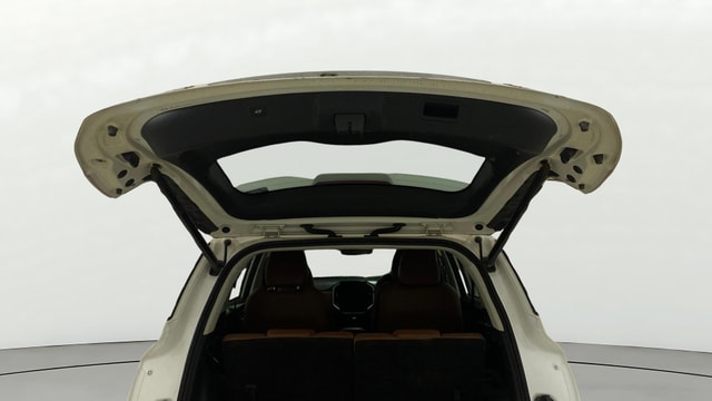 View MG Hector Plus Image 16 Used MG Hector Plus Image 16