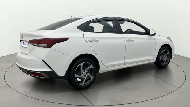 View Hyundai Verna Image 42 Used Hyundai Verna Image 42