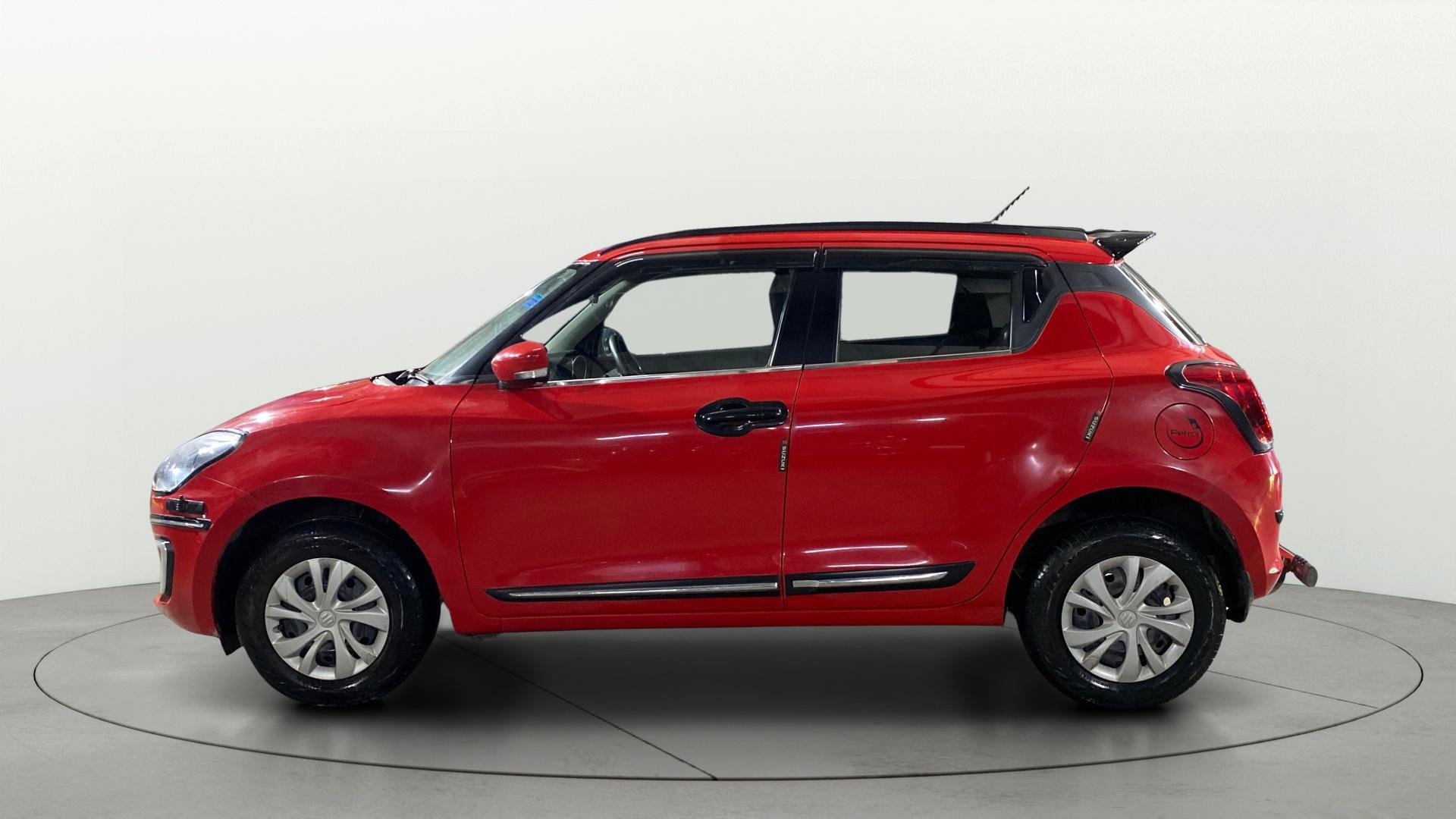 View 2021 Maruti Suzuki 1000 Base Variant Image 5 Used 2021 Maruti Suzuki 1000 Base Variant Image 5