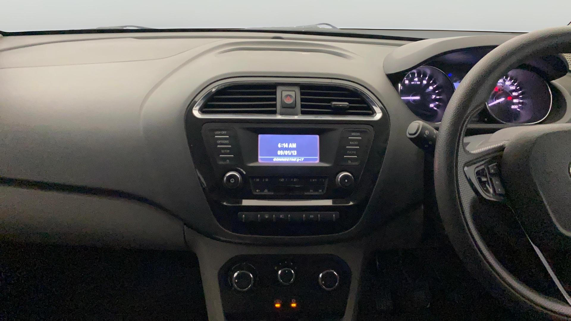 View 2018 Tata Tiago Revotorq XB Image 18 Used 2018 Tata Tiago Revotorq XB Image 18