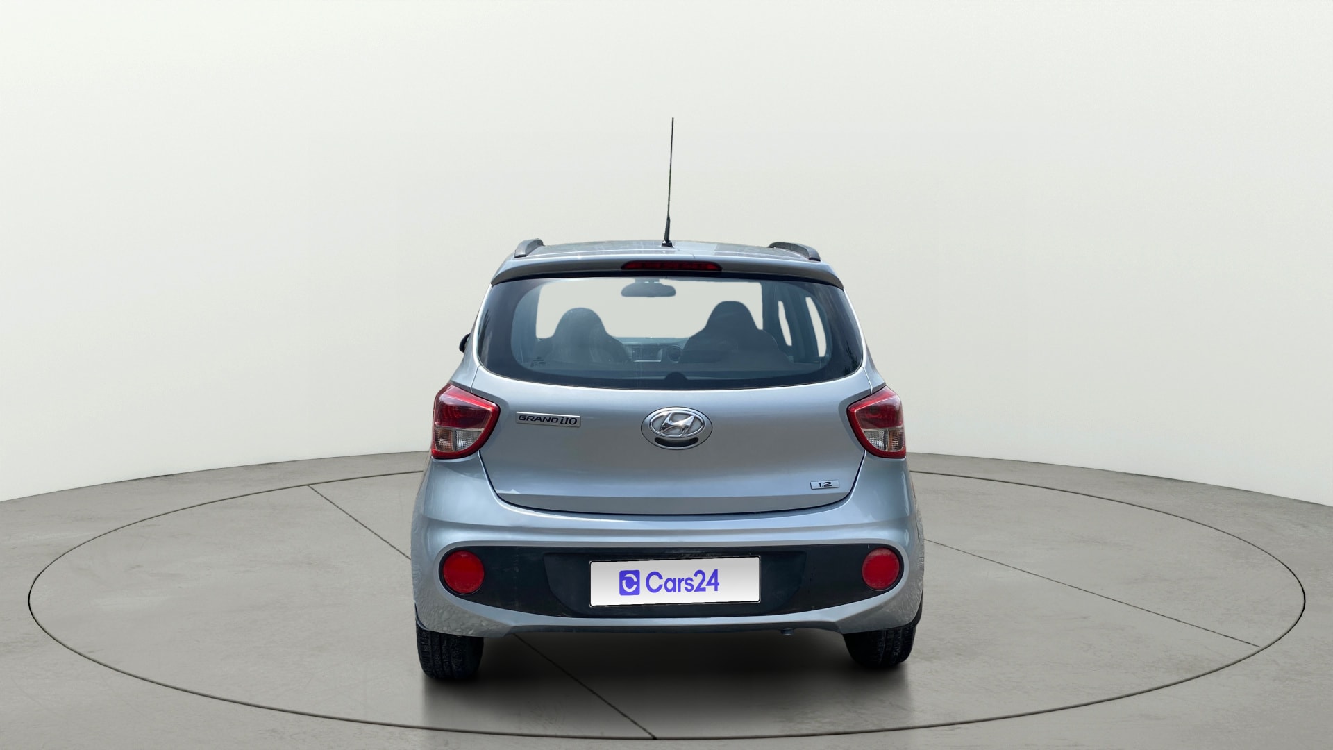 View 2018 Hyundai Grand i10 1.2 Magna Petrol AT Image 38 Used 2018 Hyundai Grand i10 1.2 Magna Petrol AT Image 38