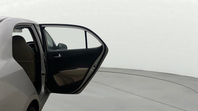View Hyundai Xcent Image 7 Used Hyundai Xcent Image 7