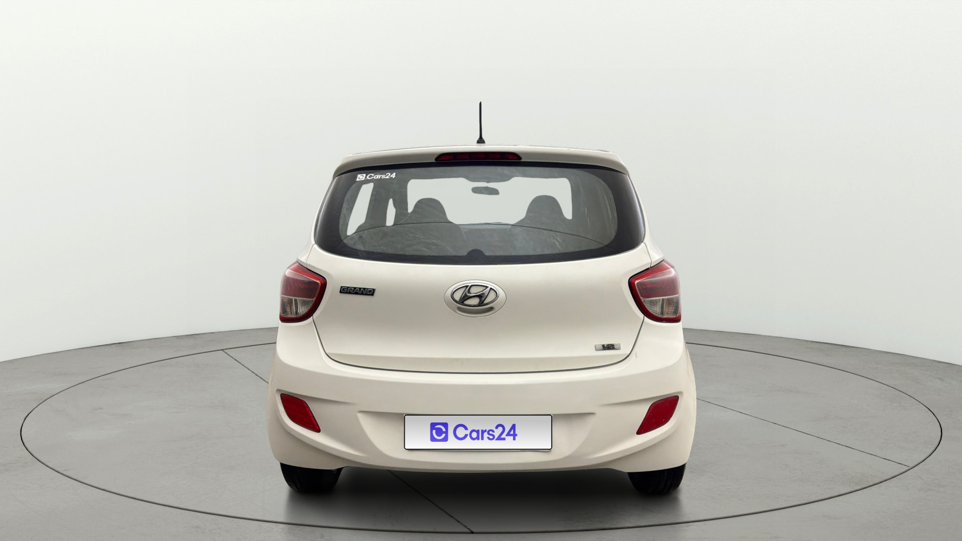 View 2016 Hyundai Grand i10 Magna 1.2 Kappa VTVT Image 38 Used 2016 Hyundai Grand i10 Magna 1.2 Kappa VTVT Image 38