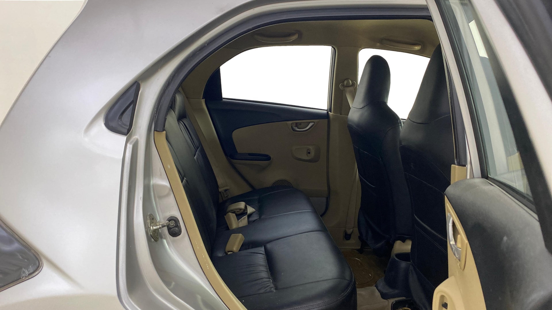 View 2015 Honda Brio VX AT Petrol Image 29 Used 2015 Honda Brio VX AT Petrol Image 29