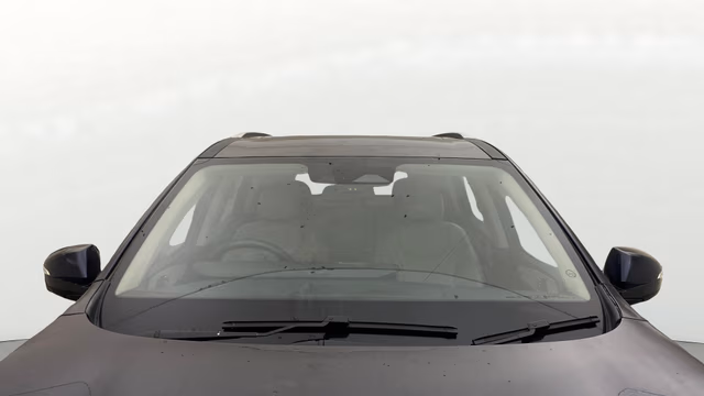 View Mahindra XUV700 Image 39 Used Mahindra XUV700 Image 39