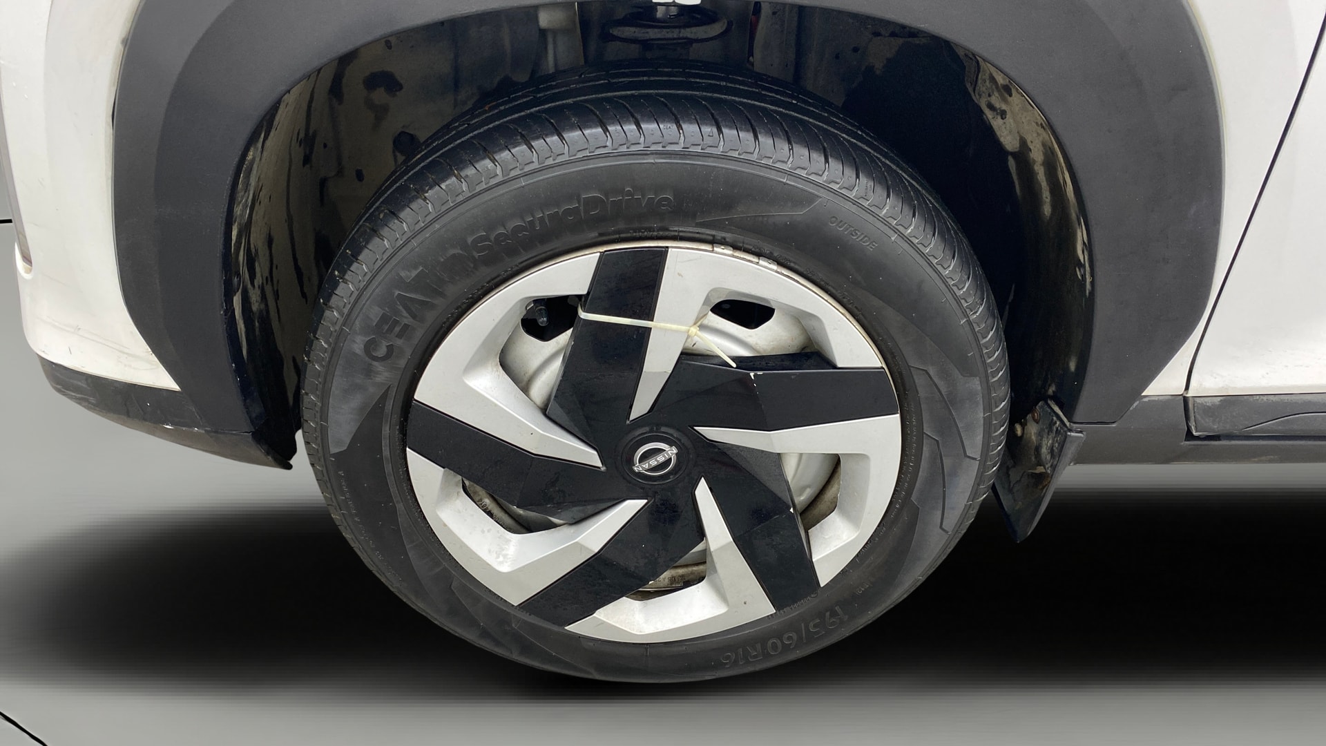 Used 2023 Nissan Magnite Used 2023 Nissan Magnite