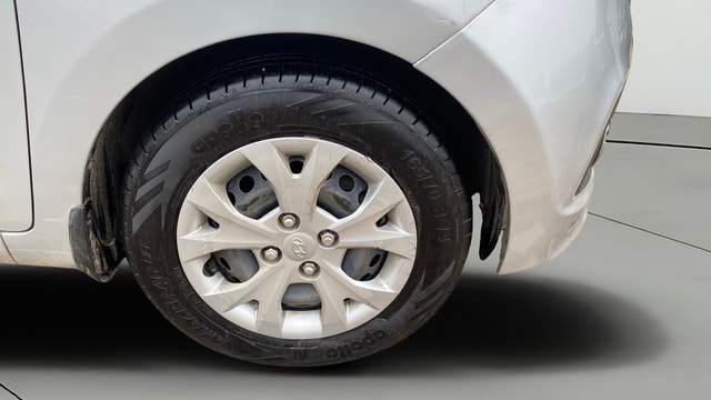 View Hyundai Grand i10 Image 39 Used Hyundai Grand i10 Image 39