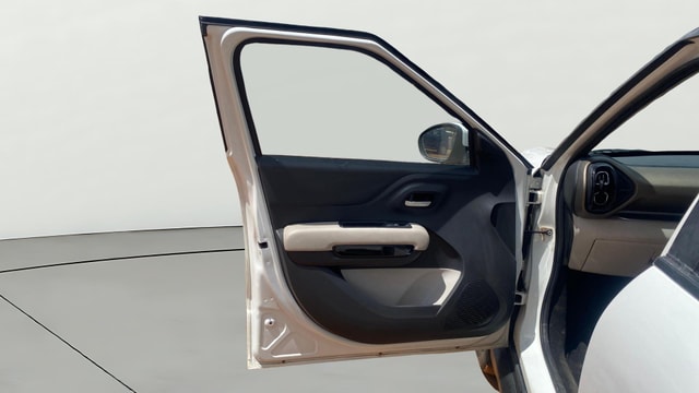 View Citroen C3 Aircross Image 32 Used Citroen C3 Aircross Image 32
