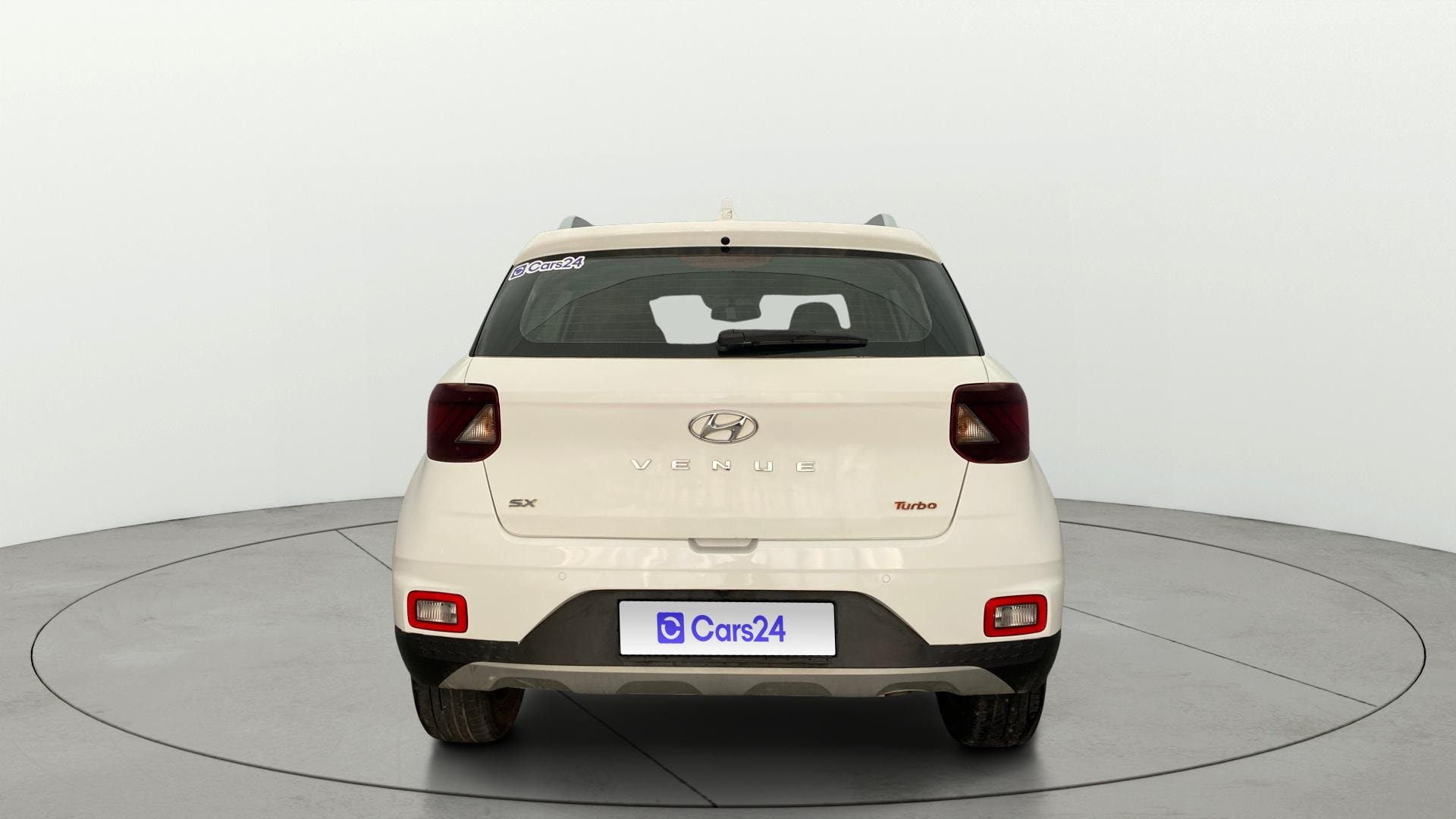 View 2022 Hyundai Venue SX (O) 1.0 iMT Petrol Image 41 Used 2022 Hyundai Venue SX (O) 1.0 iMT Petrol Image 41