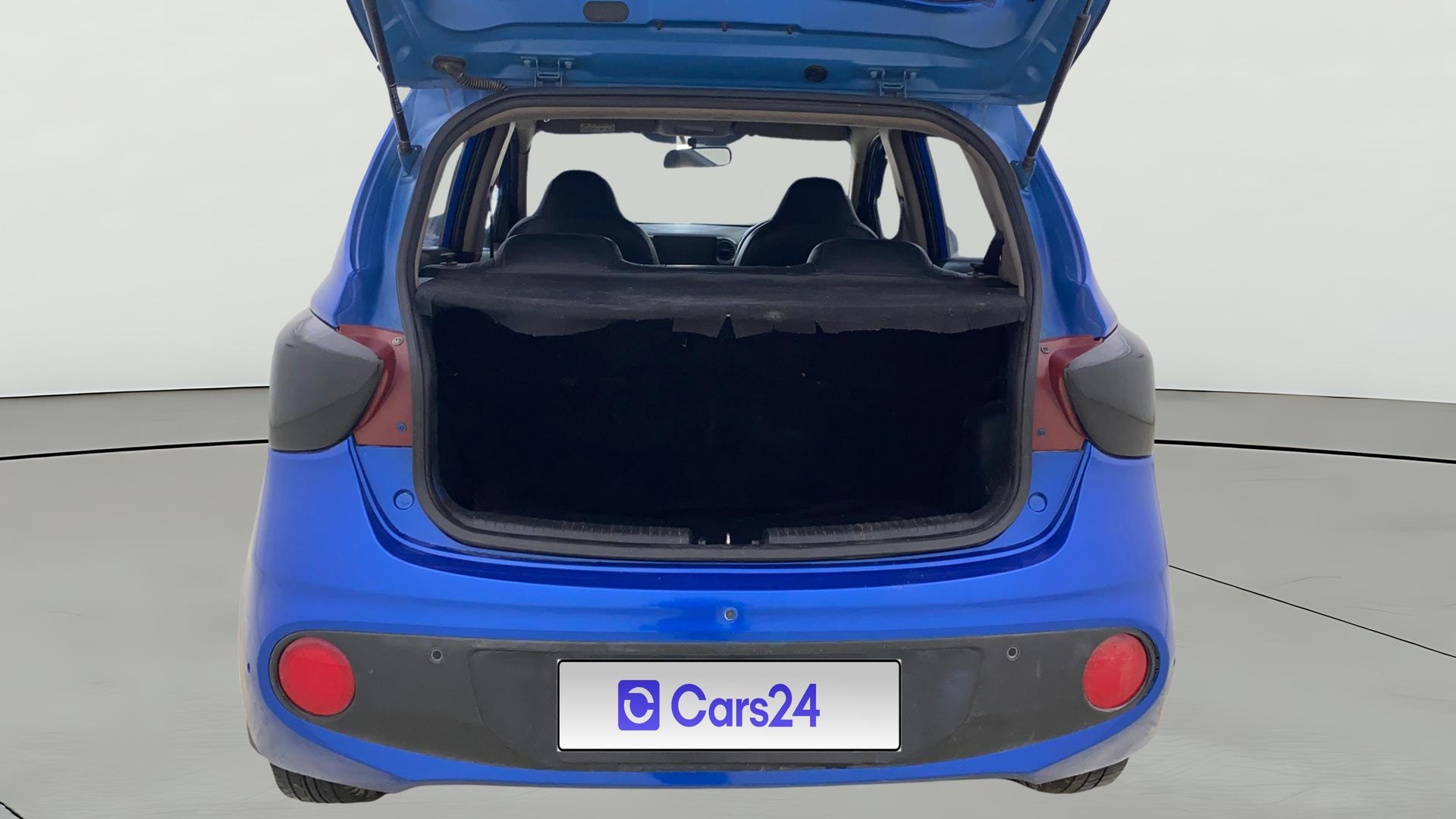 View 2019 Hyundai Grand i10 1.2 Sportz Diesel Image 37 Used 2019 Hyundai Grand i10 1.2 Sportz Diesel Image 37