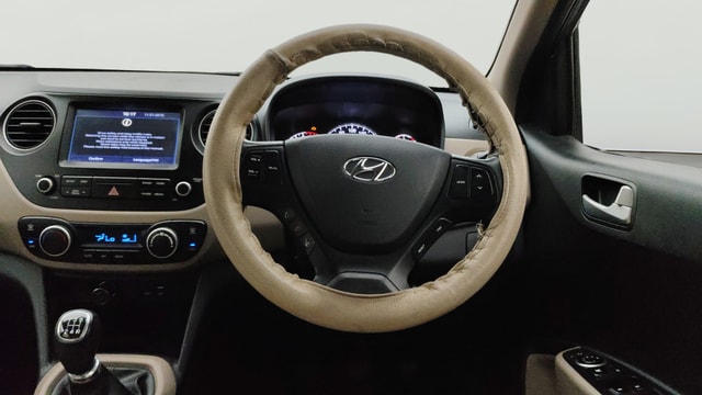 View Hyundai Grand i10 Image 20 Used Hyundai Grand i10 Image 20
