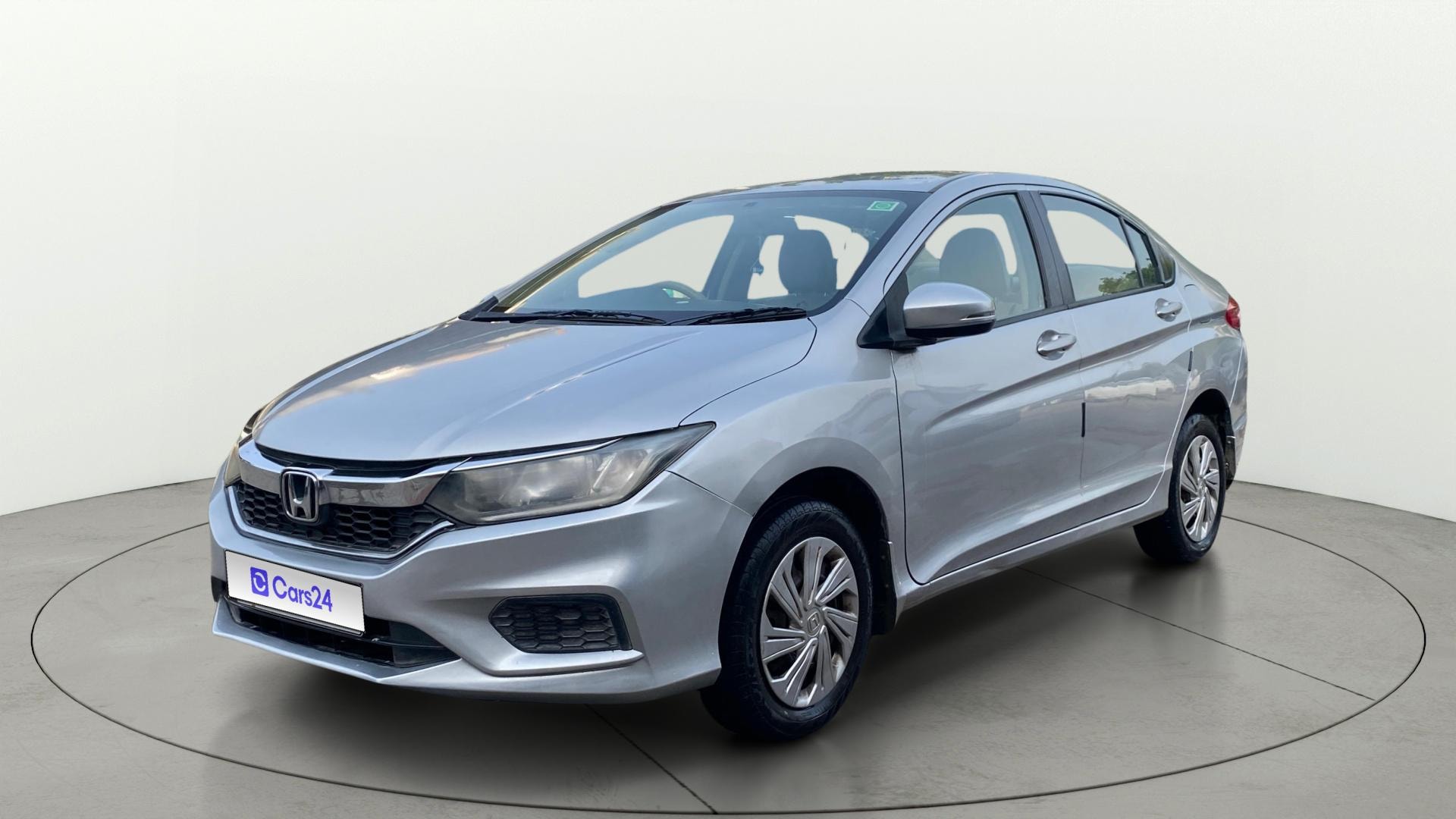 View 2018 Honda City ZX MT Diesel Anniversary Edition Image 35 Used 2018 Honda City ZX MT Diesel Anniversary Edition Image 35