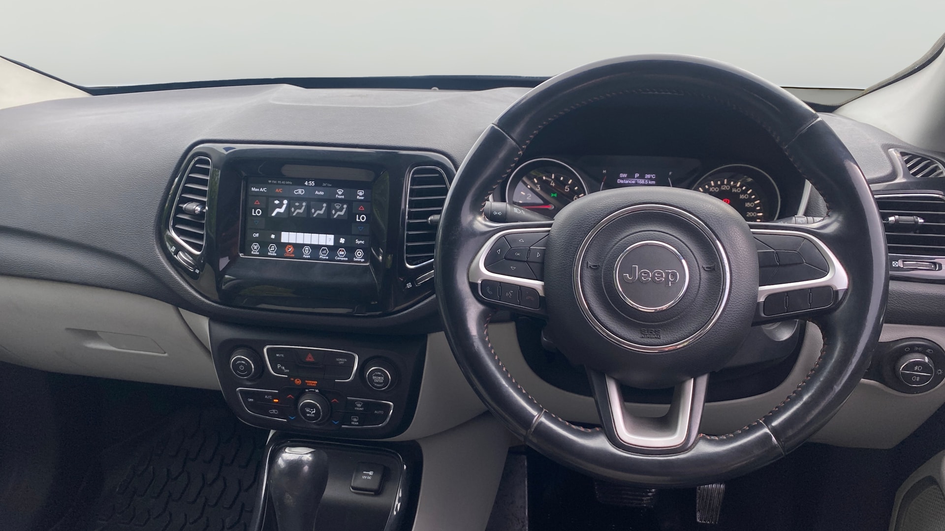 View 2018 Jeep Compass Limited 1.4 Multi AIR Petrol DDCT AT BS IV Image 20 Used 2018 Jeep Compass Limited 1.4 Multi AIR Petrol DDCT AT BS IV Image 20
