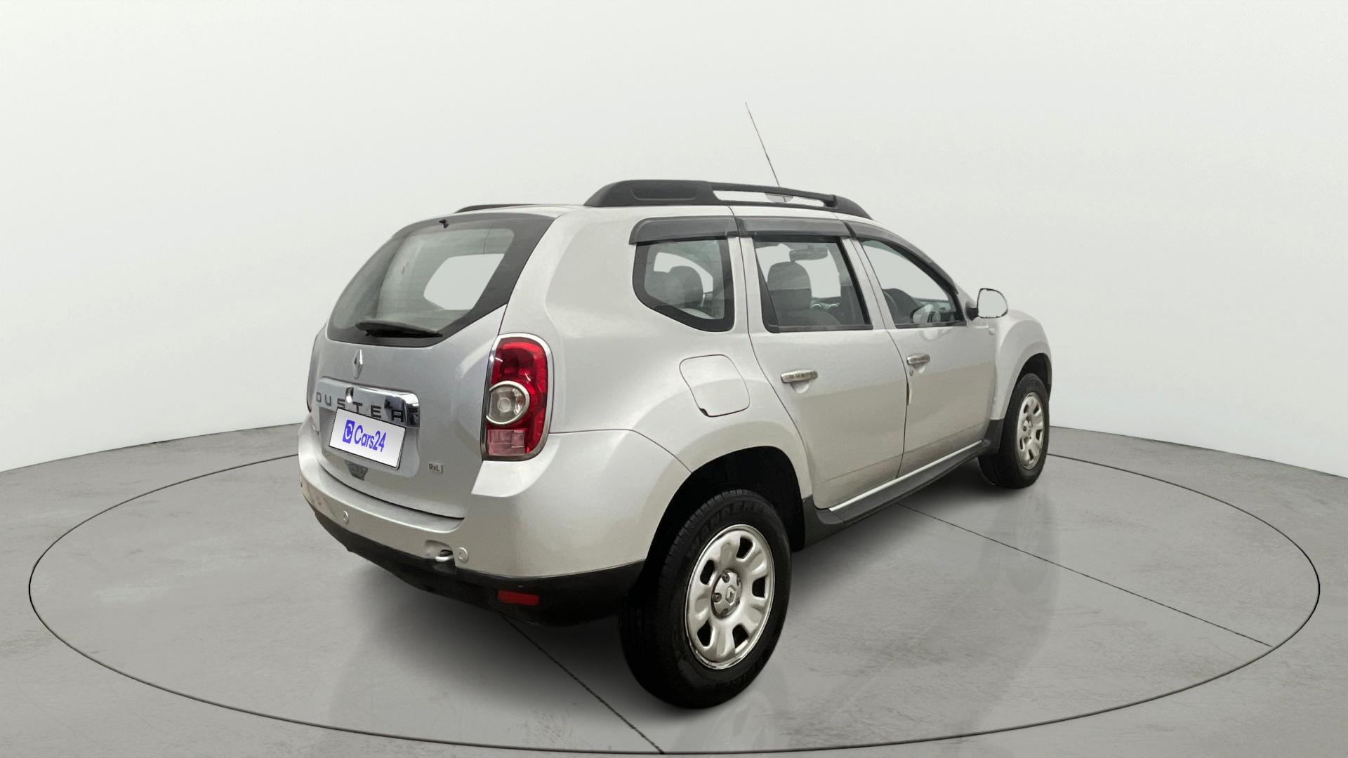 View 2014 Renault Duster Petrol RXL Image 42 Used 2014 Renault Duster Petrol RXL Image 42