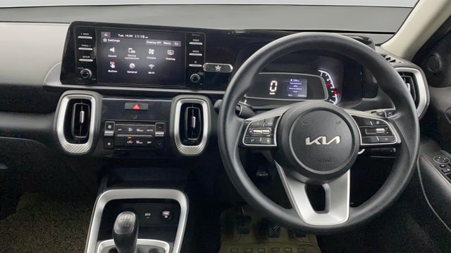 View Kia Sonet Image 20 Used Kia Sonet Image 20