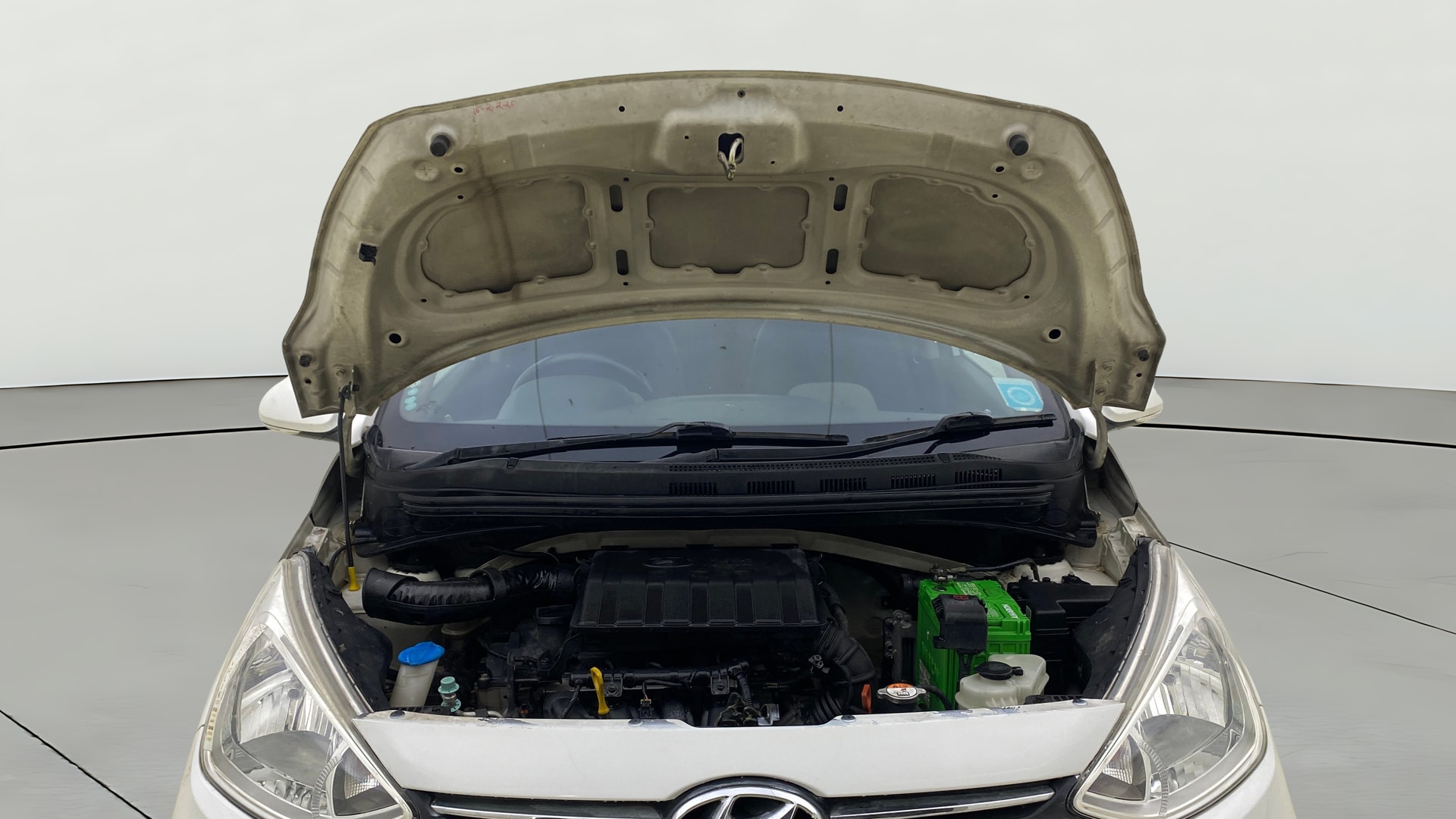 View 2015 Hyundai Grand i10 Asta AT 1.2 Kappa VTVT Image 31 Used 2015 Hyundai Grand i10 Asta AT 1.2 Kappa VTVT Image 31